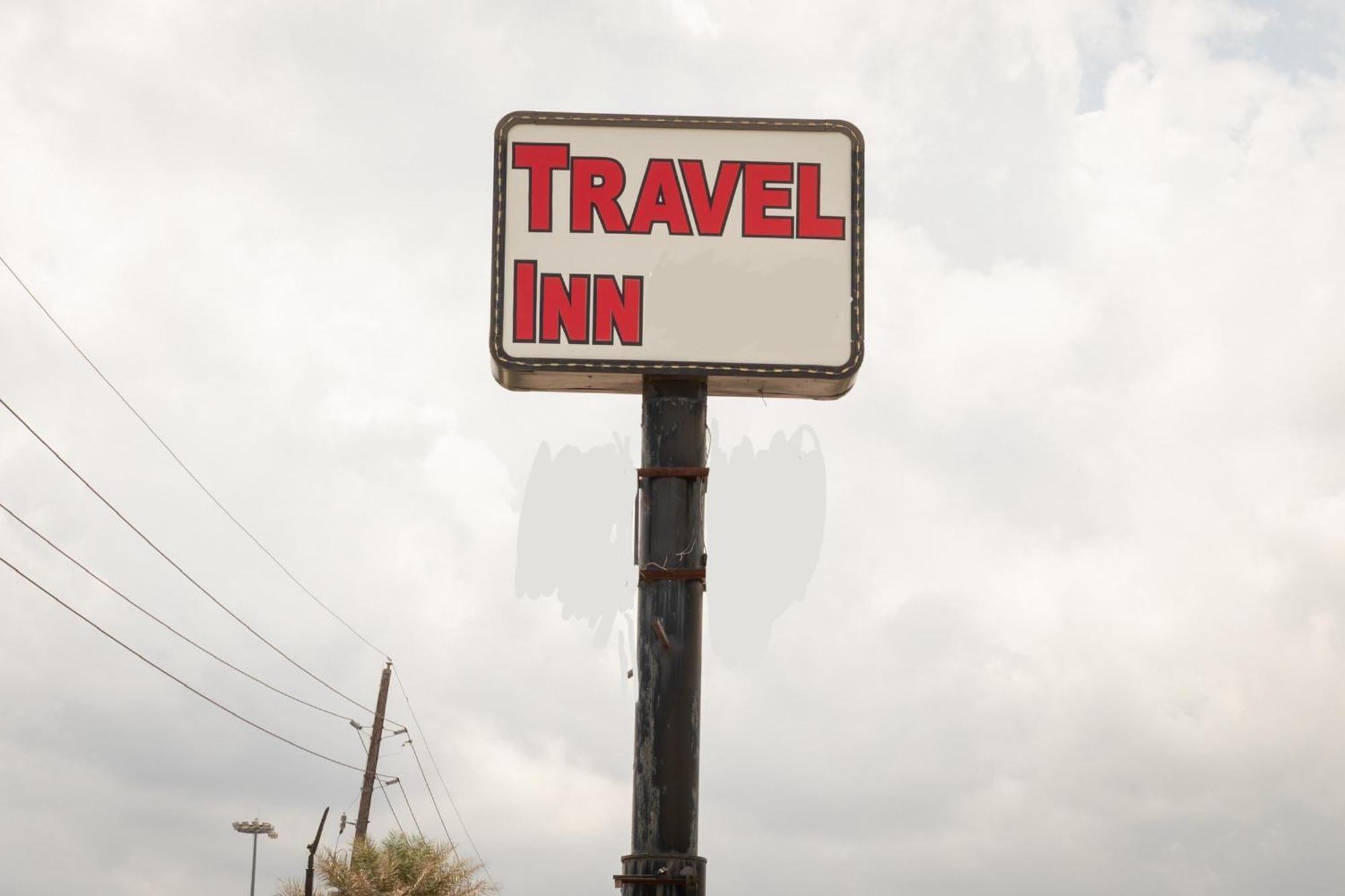 Travel Inn & Suites Гамбл Екстер'єр фото
